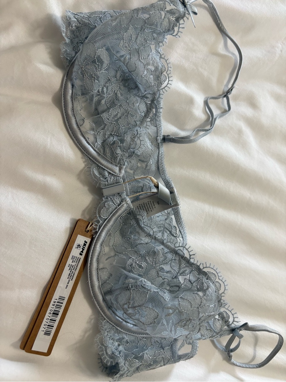Embroidered lingerie Front close unlined Demi Bra in pearl